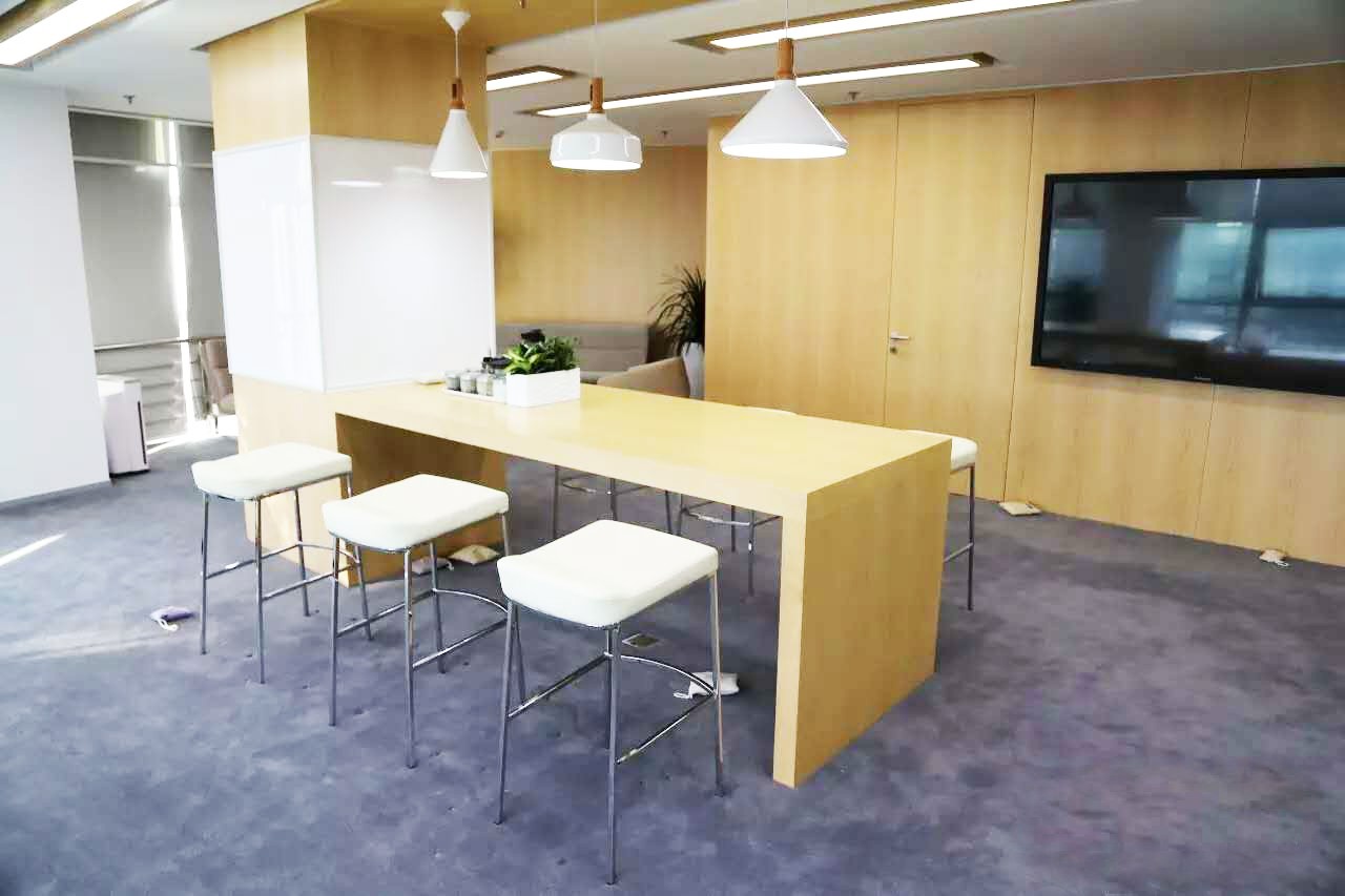 青島華業集團辦公室裝修