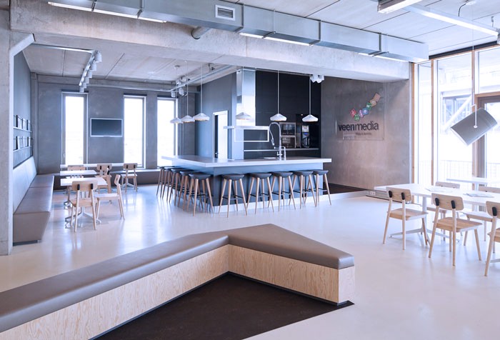 現代簡約辦公室進門前廳區設計