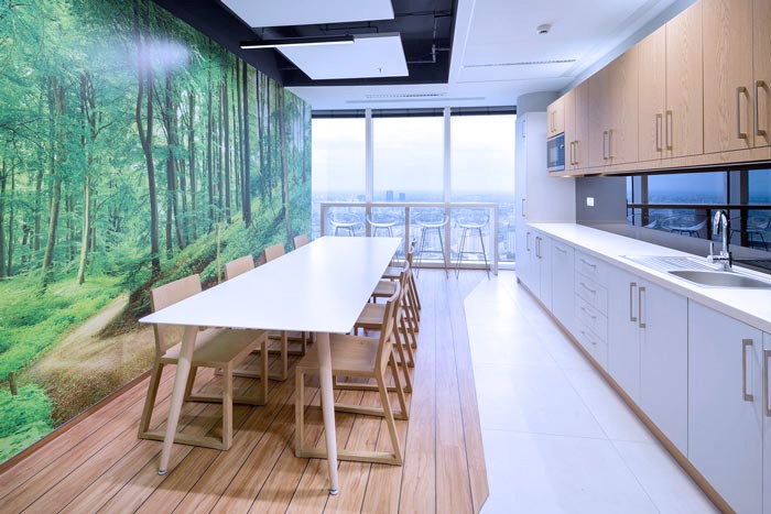 現(xiàn)代簡(jiǎn)約辦公室茶水間設(shè)計(jì)