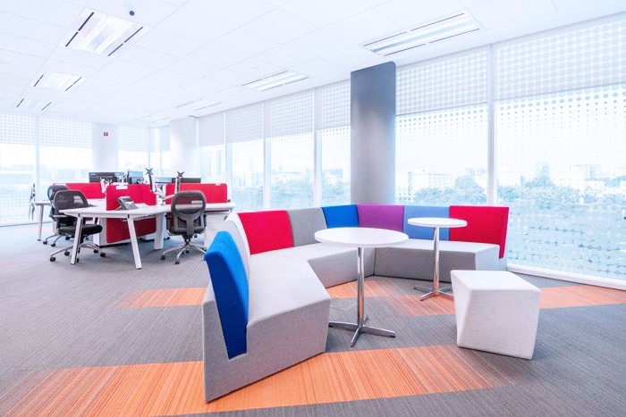 現代簡約辦公室區設計