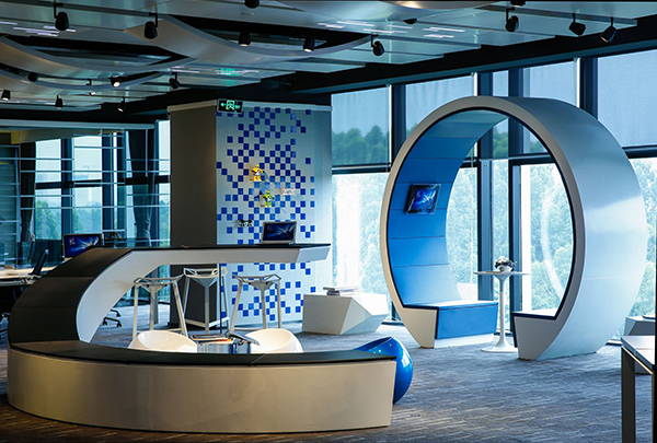 導致乳膠漆開裂的因素,寫字樓裝修常用三類材料