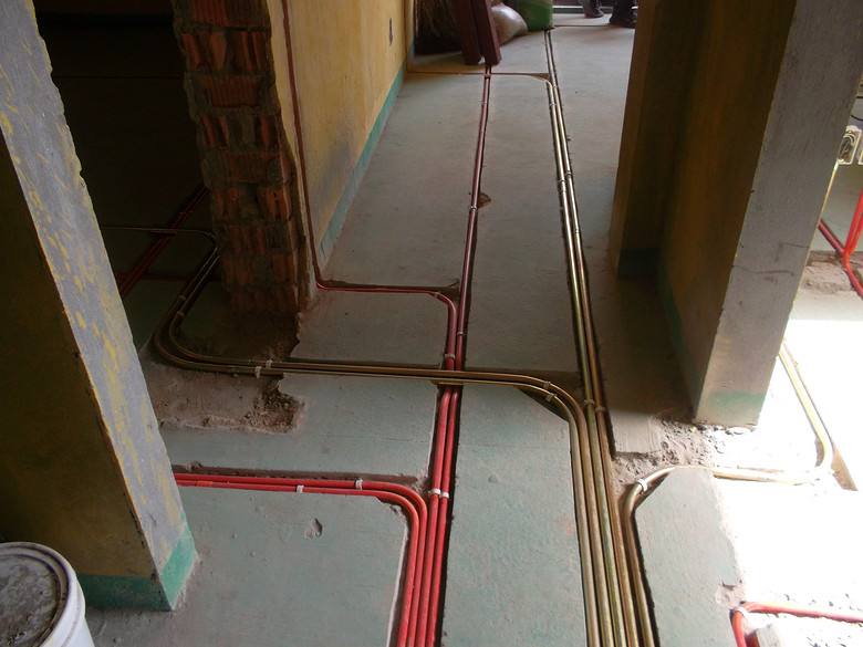 問:辦公室裝修強電施工中有哪些規范注意事項?