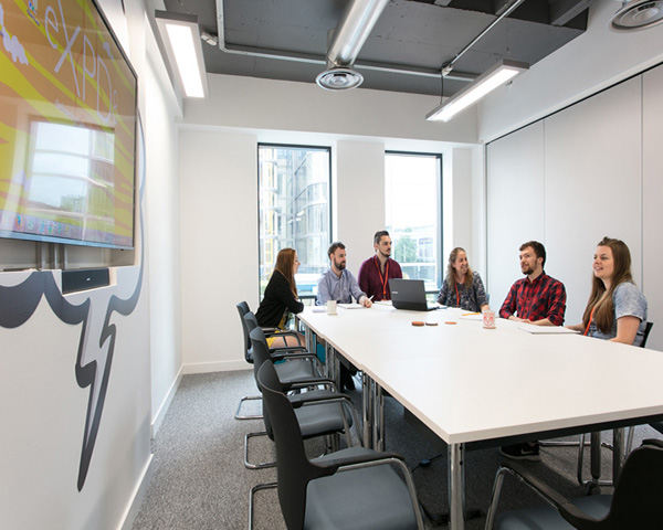 辦公室裝修中LED照明電源解決方案: